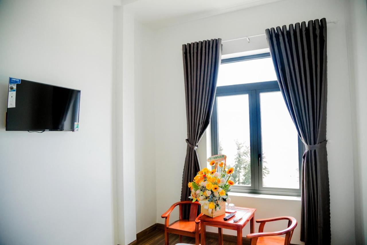 Chau Ngoc Vien Hotel - Bien My Khe - Куанг Нгай Екстериор снимка